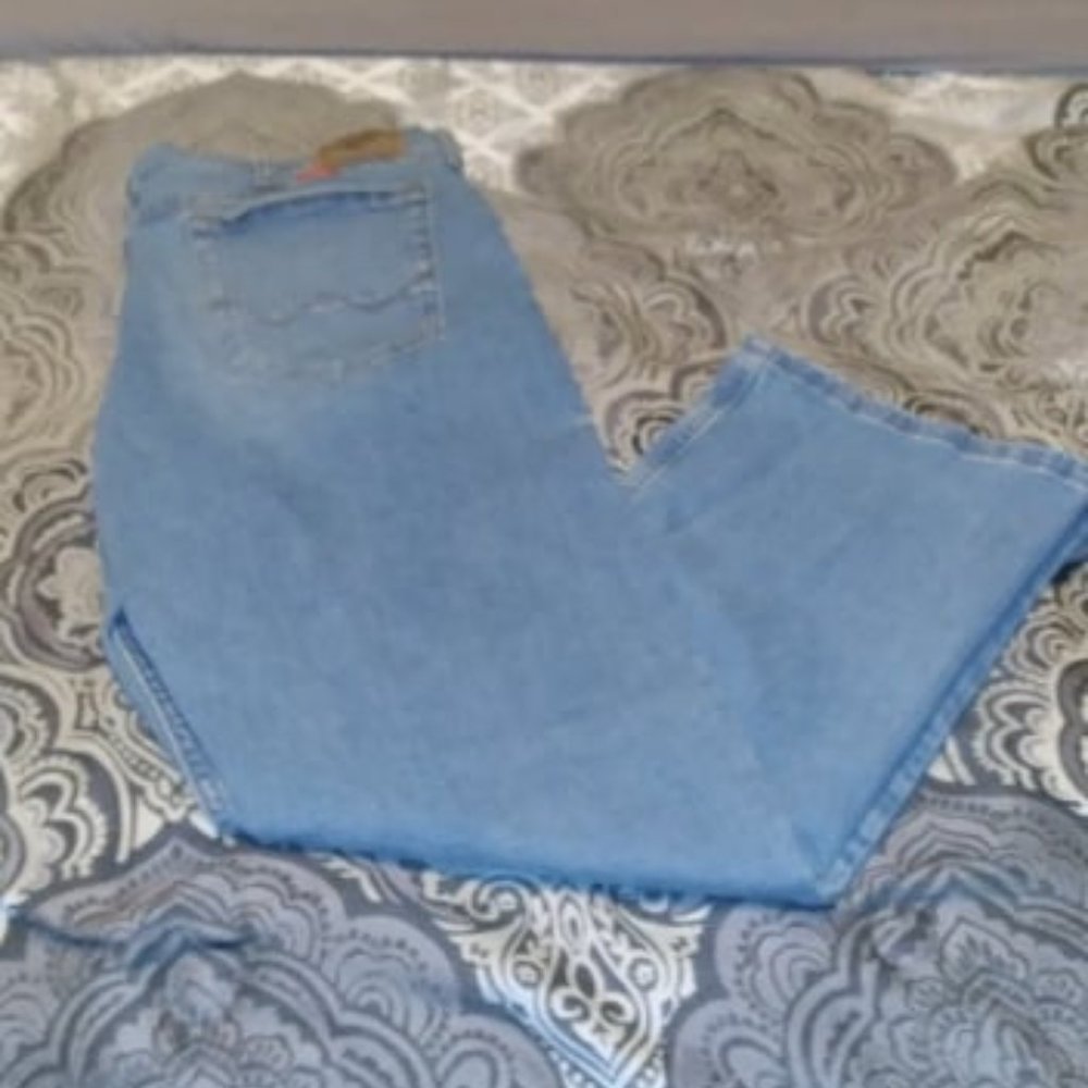 Wrangler Relaxed Fit Jeans 38x30